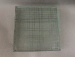 夾絲玻璃